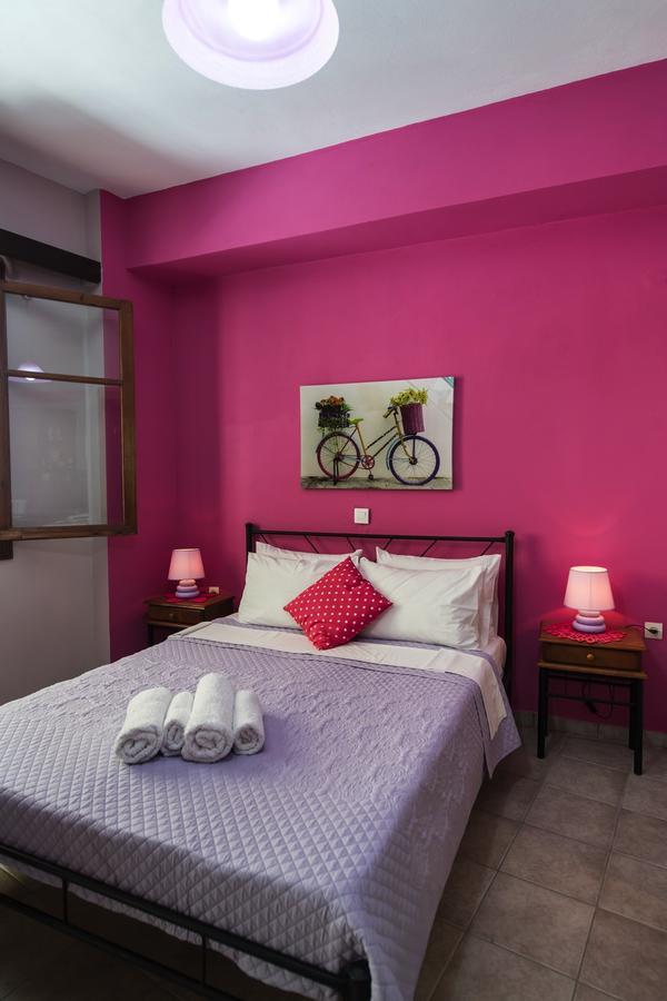 Manthiata Apartment Exanthia